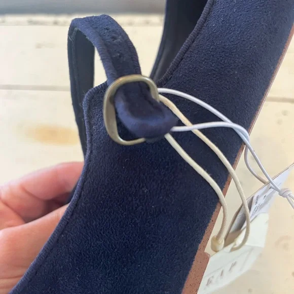 GAP Doen Collection Tag Blue Velvet Ballet Flats - Picture 6 of 6